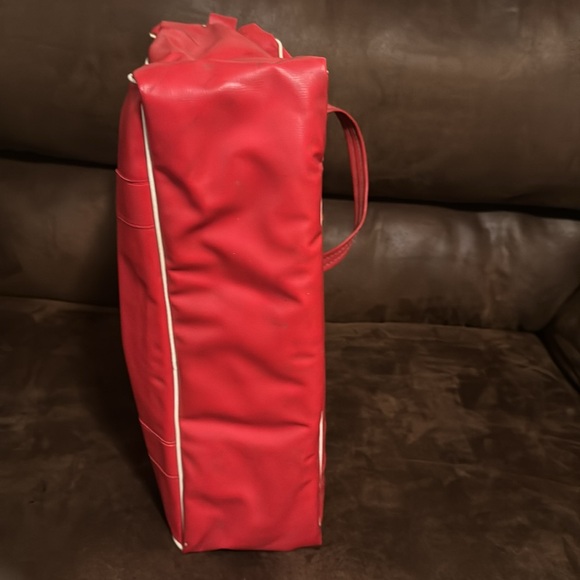 VNTG Drink Coca-Cola in Bottles Cooler - Picture 8 of 9